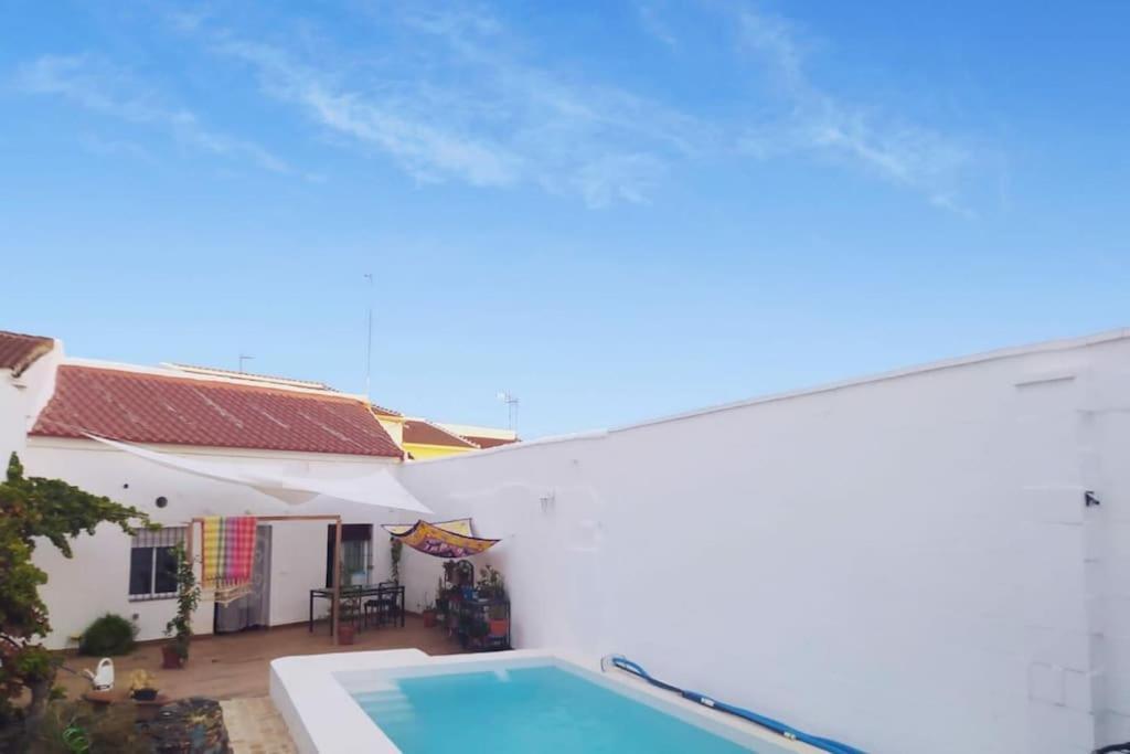 Casa Con Piscina Cerca De Sevilla Carrion de Los Cespedes Kültér fotó